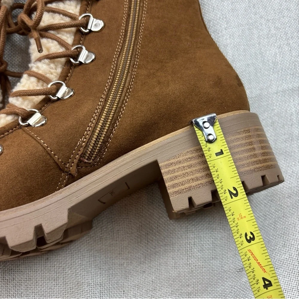 Sun + Stone Women's Brown Peanut Quiinn Lace-Up Winter Lug Booties Size 10